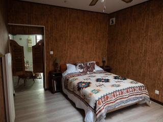 Appartement rénové sur le thème du Far West - Soyaux - 7