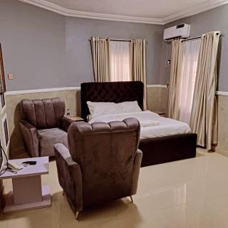 International royal hotel - Owerri - 7