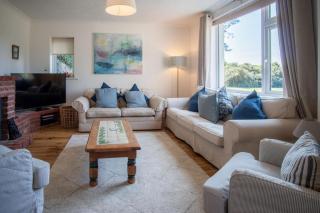 Maytree Cottage - 4 Bedroom Holiday Home - Tenby - Tenby - 9