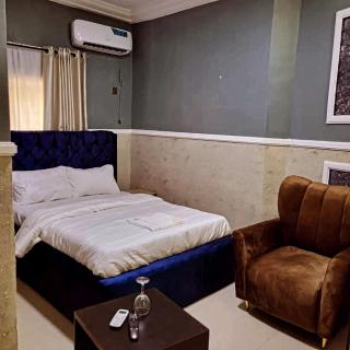 International royal hotel - Owerri - 3