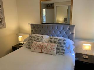NELL GWYNN HOUSE - Sleek, Modern, Stylish One Bedroom Apartment - 5