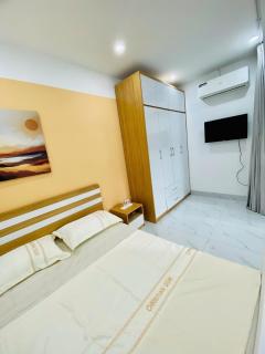 25 House 298 Ngoc Lam - Long Bien bridge - 1