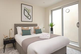 Kew Bridge by Viridian Apartments - 7
