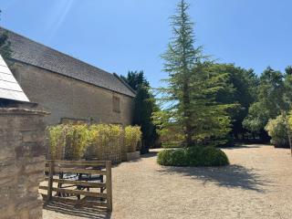 Shepherds Rest Cotswolds Cottage Farm Stay With Pool - 4