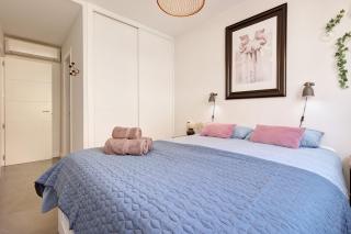 012 New Relaxed 2 Bed Fuengirola City Beach Retreat - 2
