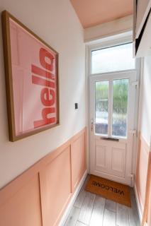 Modern 6 Person Cosy Cottage in Historical Newport - 7