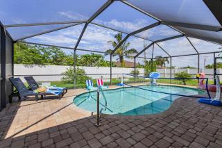 Sun, Fun & Relaxation Await with Heated Pool, Lanai & Spacious Comfort - K La Vie - Roelens - 8