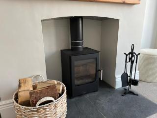 Cosy Corner on Gordon Street - Scarborough - 5