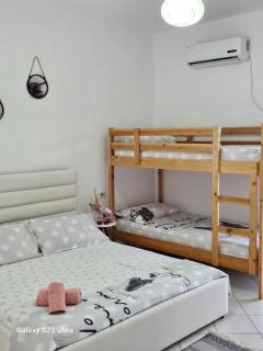 Tomi's Orikum Apartments - 4
