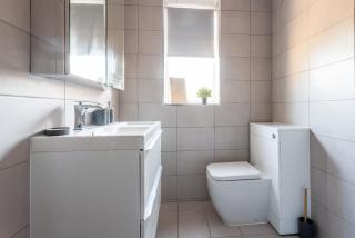 2 Bed Home Near Darlington Centre Small Driveway - Darlington - 1