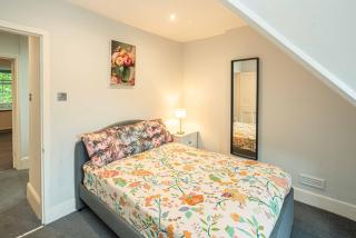 HEART OF KENSINGTON AND CHELSEA,2 bedr - 1