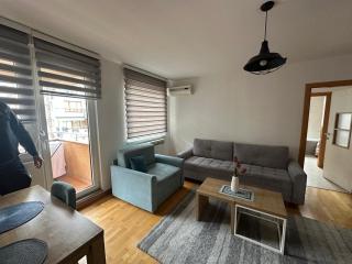 Modern apartment with Wi fi and balcony - Sarajevo - 6