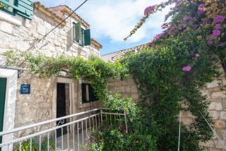 Cool stone house in the old town - Split - 0