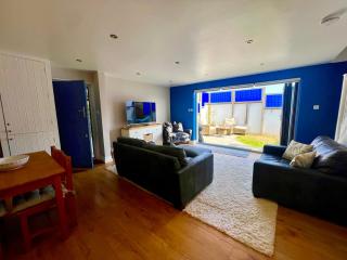 Pufflings, Padstow Coastal Cottage, Free Private Parking - Padstow - 4