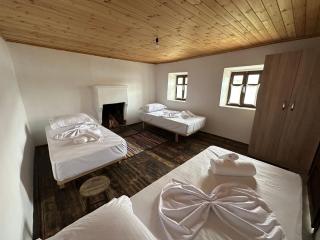 Mark Toma Guesthouse - - 9