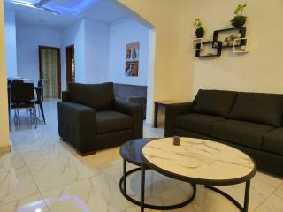 Spacious 2bedroom apartment - 9