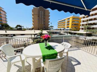 Flat with large balcony in Bibione - 4