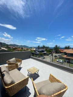 Casa Amendoeiras - 3 Suites com piscina, 50m do mar - 2