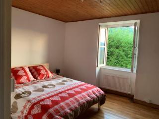 Gîte À La Ferme Au Puy Mary - 1