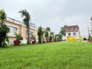 Hotel JB Square Ayodhya Near Ram Mandir, Airport & Ayodhya Cantt - 1