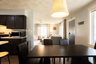 The Family Haven - 3BD 3BA Home in East Peoria -  - 9