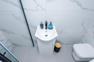 Furnished 1 Bed in Birmingham - WifI, TV & Kitchen - Birmingham - 5