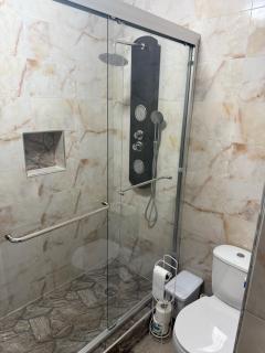 Hidden mansion - Kingston - 1