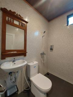 Villa Saung Wira - Cirebon - 0