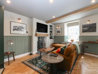 Hilltop Cottage - 7