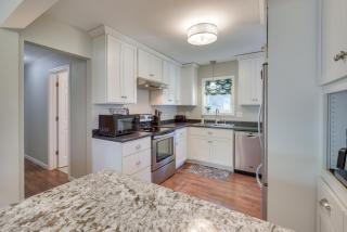 Sunny Cloquet Home - 2 Mi to St Louis River! - 3