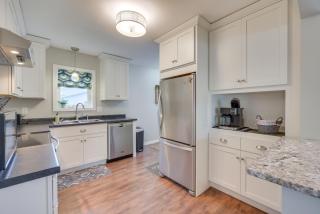 Sunny Cloquet Home - 2 Mi to St Louis River! - Cloquet - 2