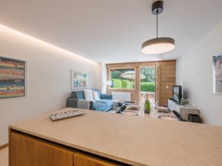 Appartement moderne avec terrasse et parking - FR-1-343-267 - 4