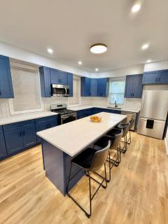 Chic Bronx Home By Montefiore Hospital - 6