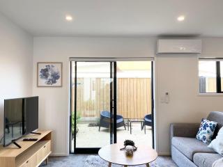 City centre apartment unlimited WIFI - 8