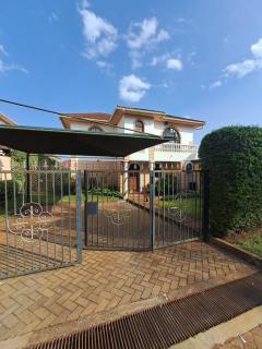 Serene Stay Near Everything - Nairobi - 6