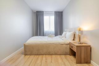 Central Executive 42 Suite by BookingHost - Katowice - 3