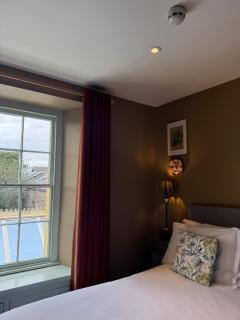 Top Joe's Townhouse - Narberth - 3