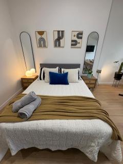 Boho Downtown Retreat - Edmonton - 9