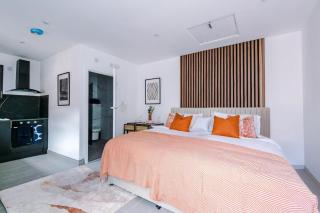 Stylish Studio in Birmingham - Kitchen, WiFi - Birmingham - 3