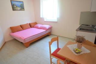 Apartment Jamb - 2