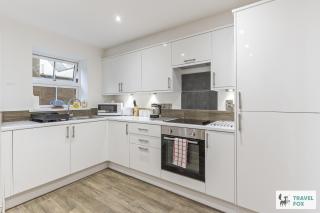 Lisa's House - Leek - 1