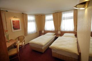 Hotel Altes Rathaus - Ostfildern - 4