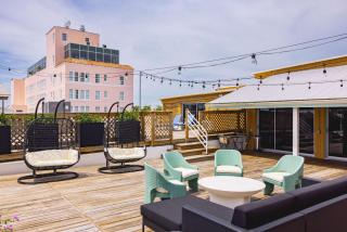 New KAMP - Rooftop Penthouse - 3
