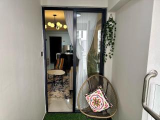 Spacious Kilimani Apartment for Family Work and Leisure with Gym - 1