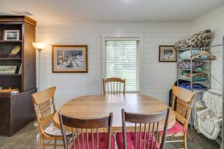 Remote Retreat Cozy Home with Big Pine Lake Access! - 2