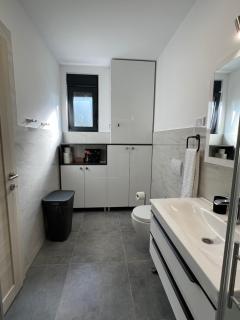 DC Executive Apartments - 4