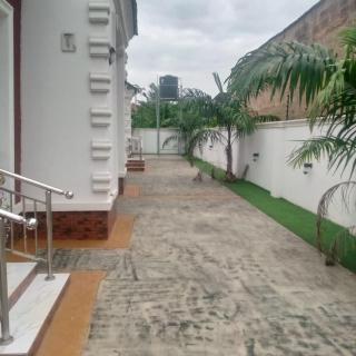 Ilawe Road, white house - Ado Ekiti - 1