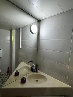 Swita Nir - Hot tub, Beach & Barbeque - Ashdod - 3