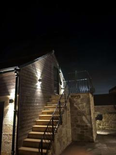 The Chapel Annexx - - 8