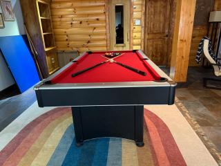 3 Min to Lake I Private Community Beach I EV Charger on site I Sauna I Hot Tub - Blakeslee - 1